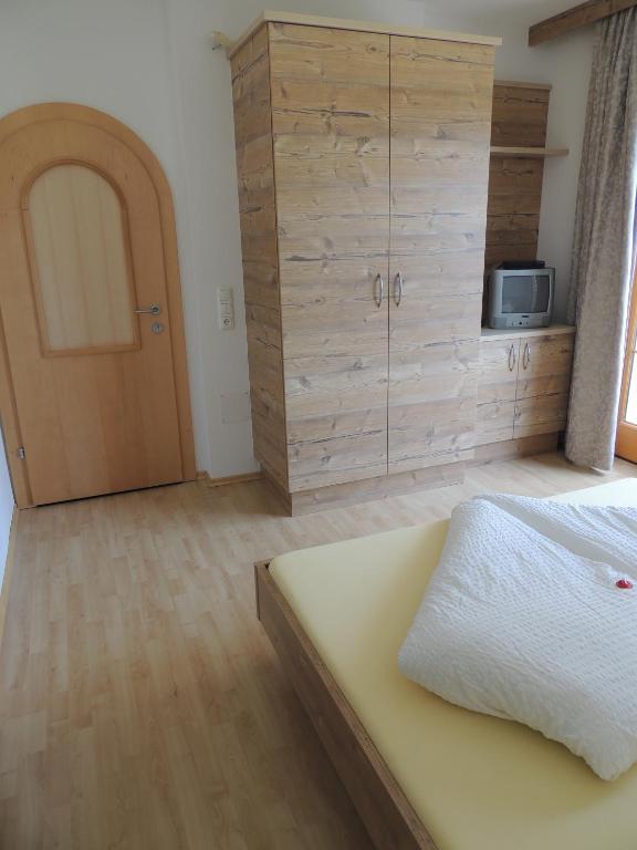 Aparthotel Haeus'L Am Ruan Berwang Pokój zdjęcie